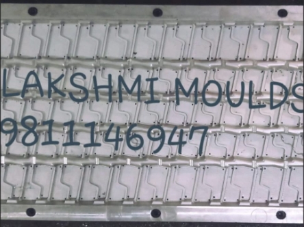 High tolerance tyre matrix tooling segment
